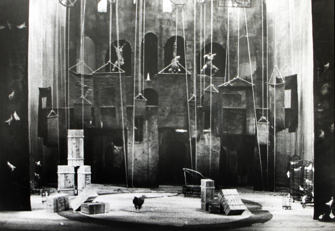 G. Gunia - F. Dürrenmatt\'s  “Romulus the Great”, 1979-1980 - K. Marjanishvili State Academic Theater